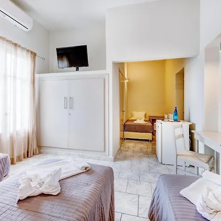 Kamelo 2* Vari (Syros)
