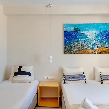Kamelo Hotel Vari (Syros)