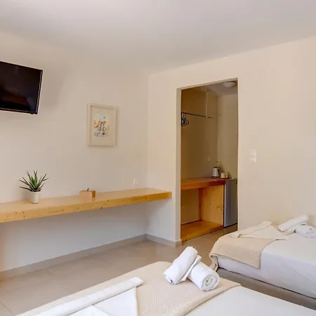 Hotel Kamelo Vari (Syros)
