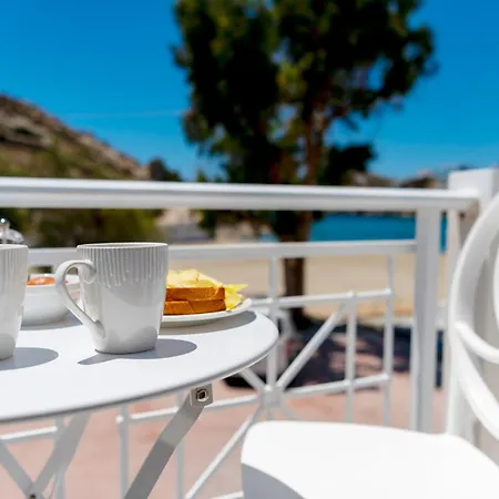 Hotel Kamelo Vari (Syros)