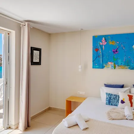 Kamelo Hotel Vari (Syros)
