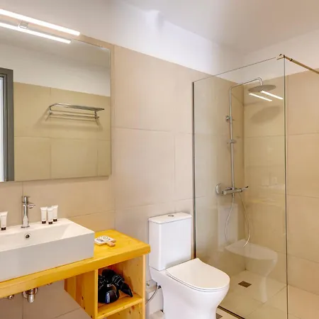 Kamelo Hotel Vari (Syros)
