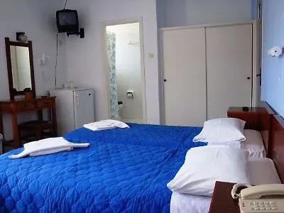Kamelo Hotel 2*
