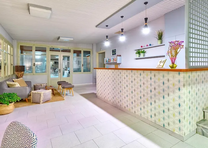 καμέλο Ξενοδοχείο Βάρη